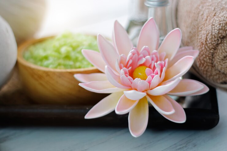 What Does Lotus Flower Do for the Body
